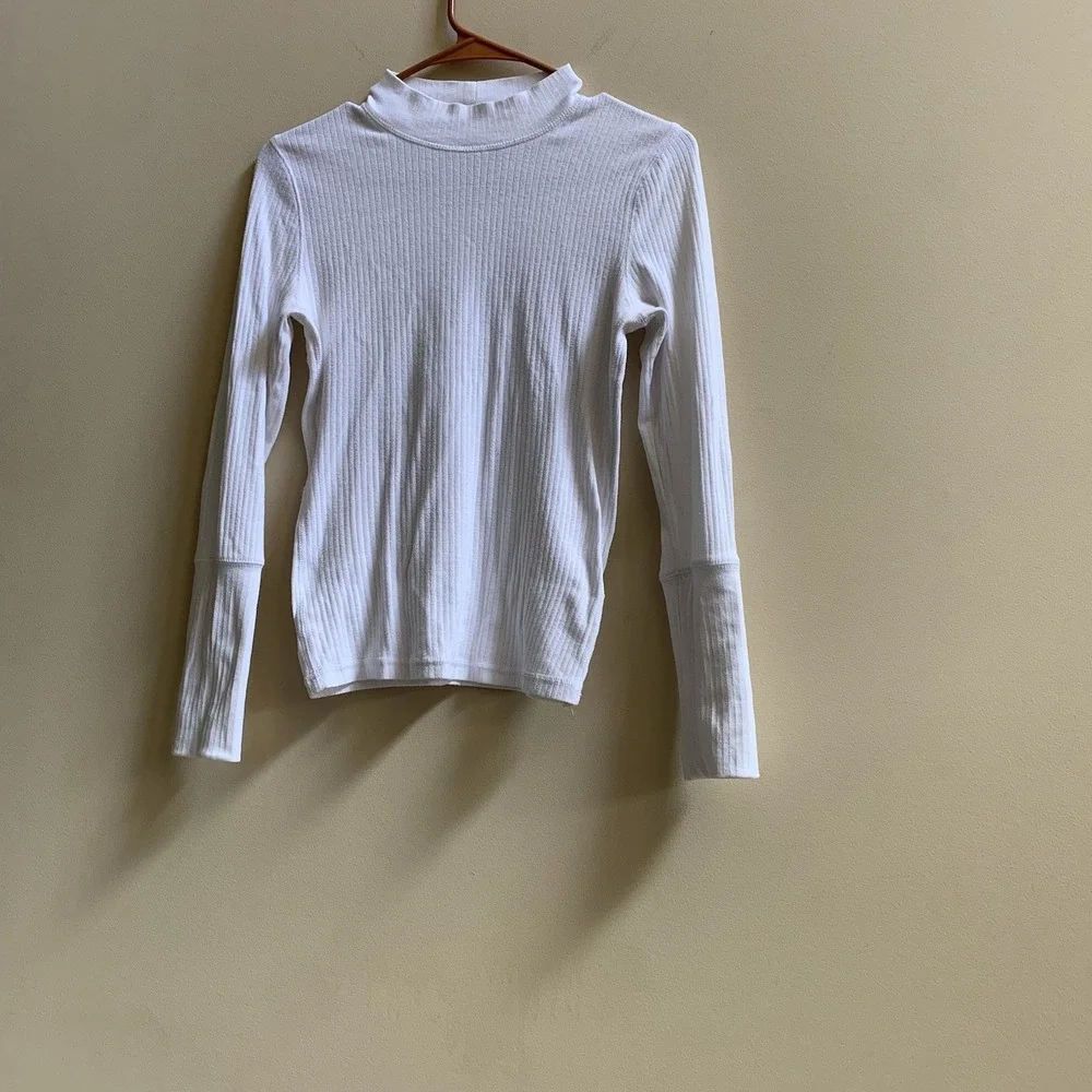 Free People The Rickie - Neck Top Womens SZ‎ - Small. (White)